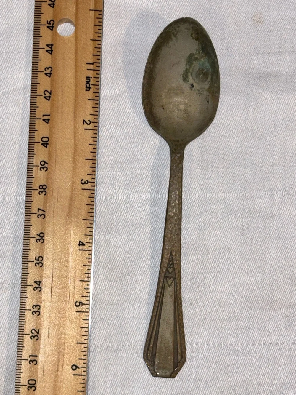 Vintage Fairfield Plate Two Silverplate Art Deco Hammered Teaspoon Flatware HTF
